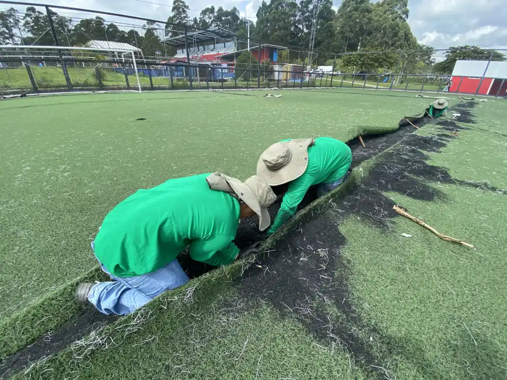Inicio de mantenimiento escenarios deportivos porvenir
