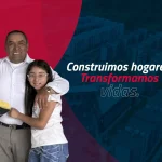 Edeso, familia sonriendo, Construimos hogares, transformamos vidas