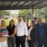 Edeso, 23 familias 23 familias de Rionegro cumplen el sueño de tener vivienda propia en el proyecto Senderos de Cimarronas Entrega viviendas