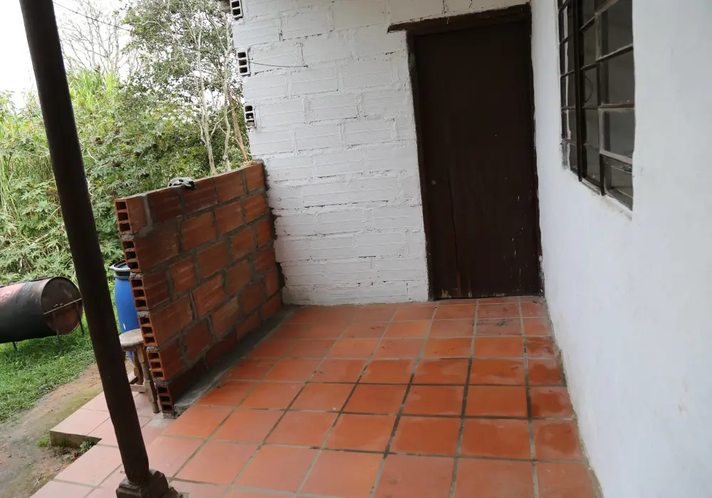 Edeso, entrega de estufas eficientes a familias rionegreras