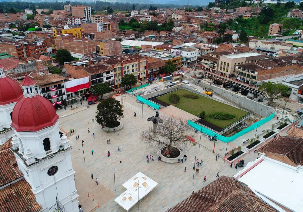 edeso-galeria-palaza-de-la-libertad-068