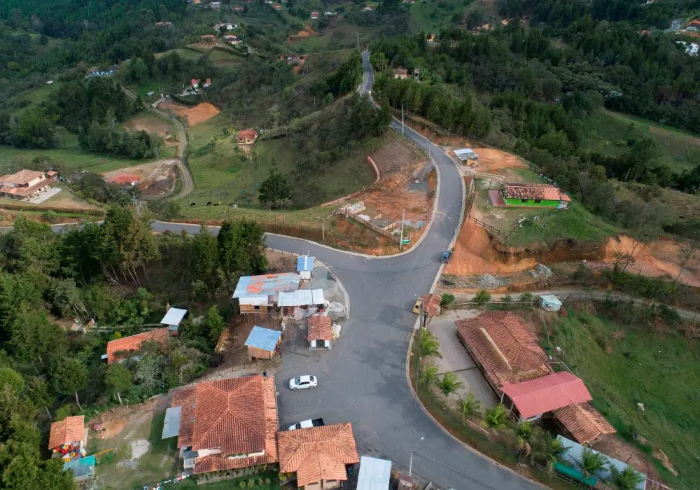 Edeso, galeria de rehabilitación de vías rurales