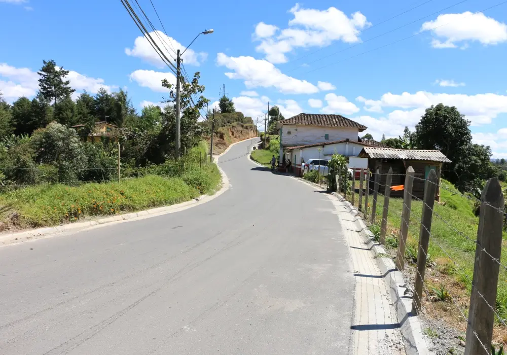 Edeso, galeria de rehabilitación de vías rurales