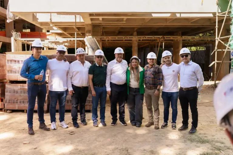 Concejales de Rionegro visitan la obra Ciudadela  Educativa 4.0.