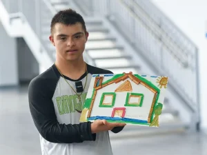 EDESO y Jóvenes de Makia Construyen la Ciudad del Bienestar en un día como Ingeniero