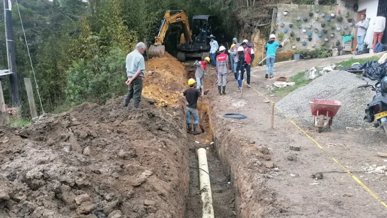 23.906 personas beneficiadas con el Plan Maestro de Alcantarillado