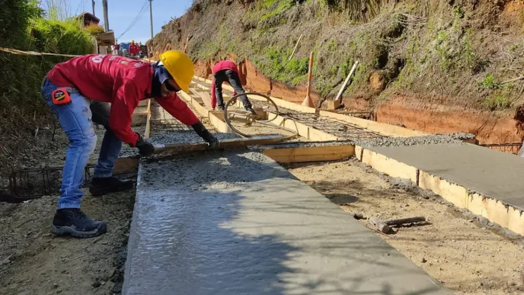 Edeso, Construcción de Placahuellas en 10 veredas del municipio de Rionegro