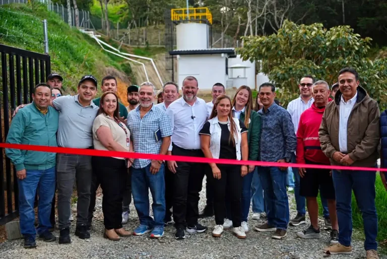 Rionegro entrega a la comunidad la PTAR Santa Teresa, una obra que fortalece el saneamiento básico y el cuidado del medio ambiente