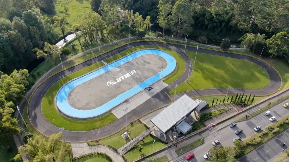 renovación del patinódromo